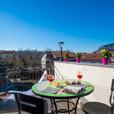 Il Ritrovo Degli Dei Bed & Breakfast Аджерола Екстериор снимка