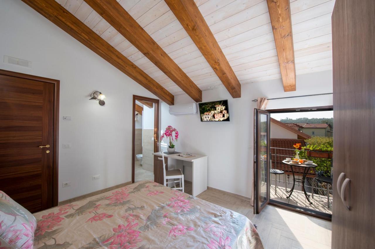 Il Ritrovo Degli Dei Bed & Breakfast Аджерола Екстериор снимка
